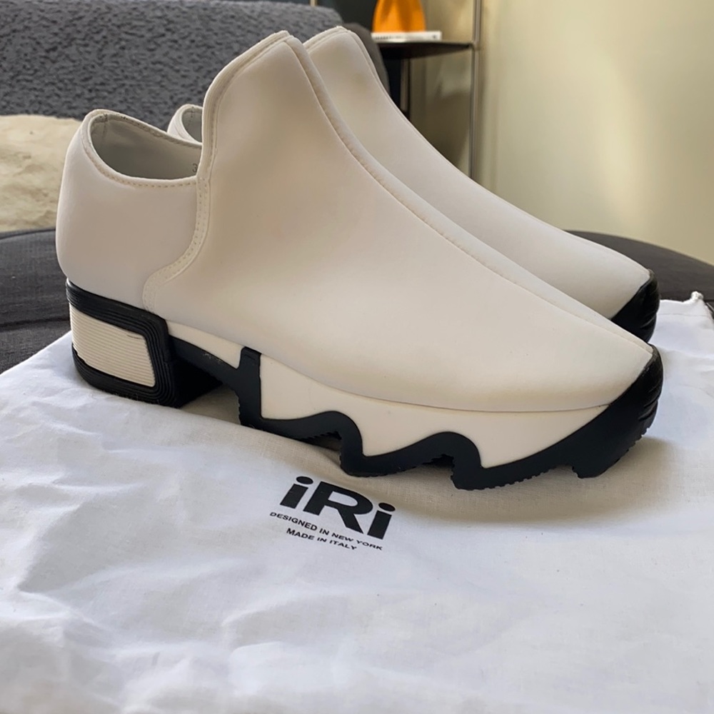 iRi shoes